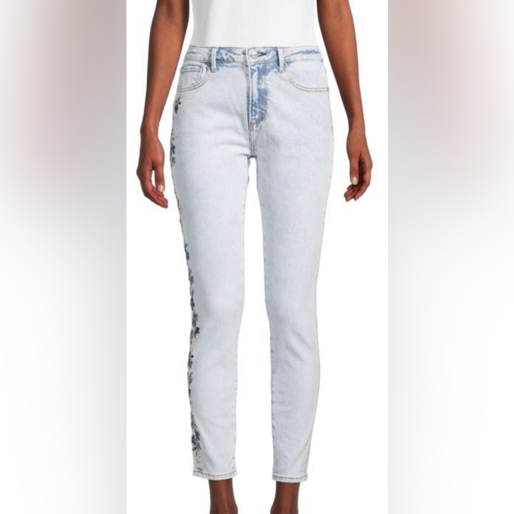 DRIFTWOOD-Jackie High-Rise Embroidered Jeans.Size 26. Light Wash. NWOT